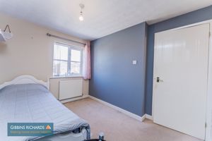 Bedroom- click for photo gallery
